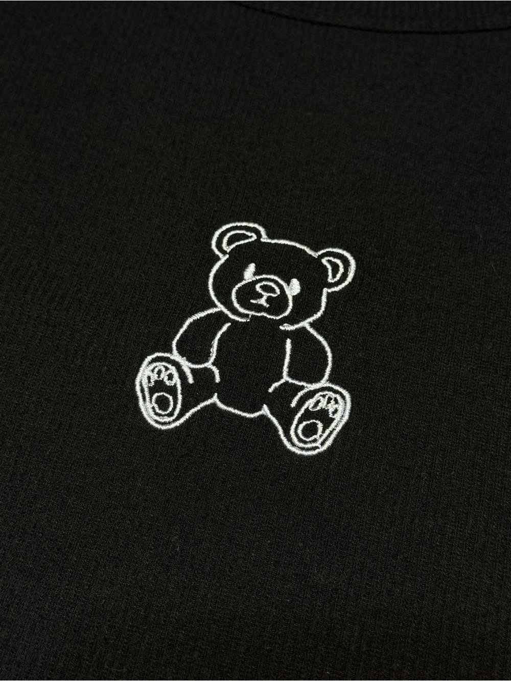 Faded Rose - Black Ribbed Tee with Embroidered Teddy - Size XL - Picture 2 of 9